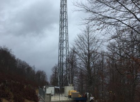 Ndërtimi i stacionit të ri me kullë antene 50m Vermosh.